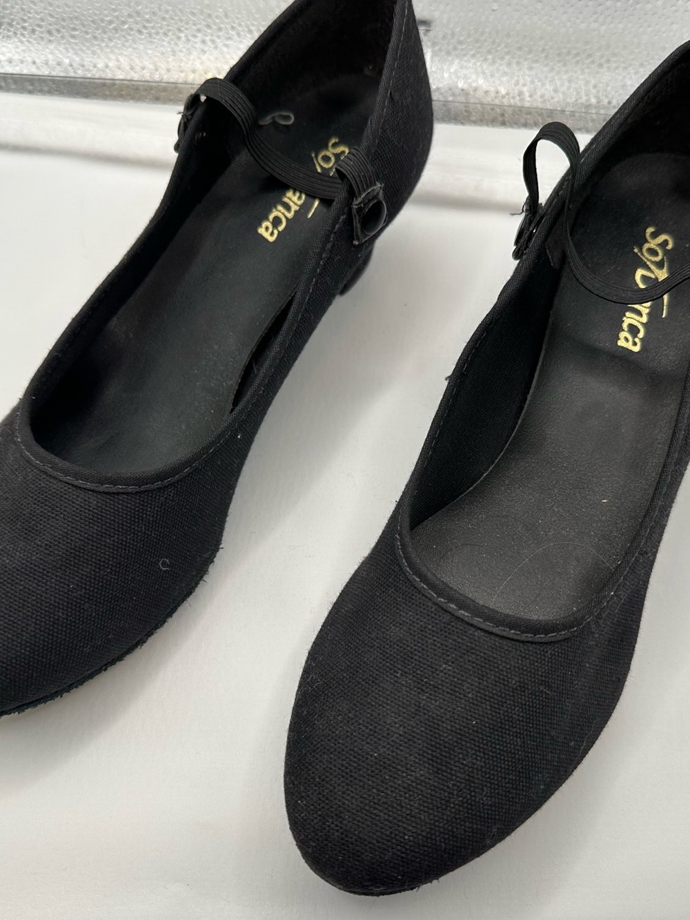 Black ballroom shoes— Classic Canvas Comfort 7.5 like new 2 inch heel